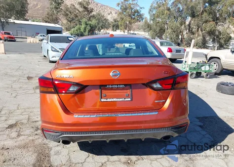 2022 Nissan Altima Sr Vc-Turbo Fwd z USA, uszkodzony, nr VIN 1N4AL4CV0NN411277